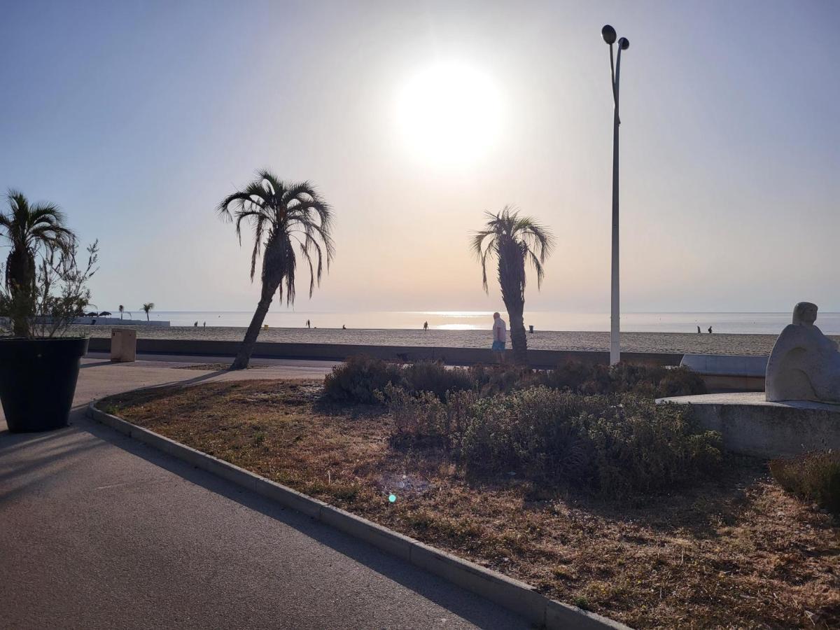 Canet Centre Ville Et Plage - Equipe Avec Climatisation Bagian luar foto